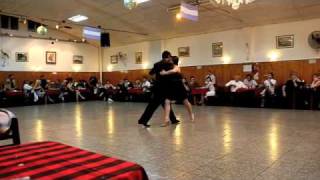 Aldana Silveyra and Alejandro Béron in 'La Baldosa', 2009