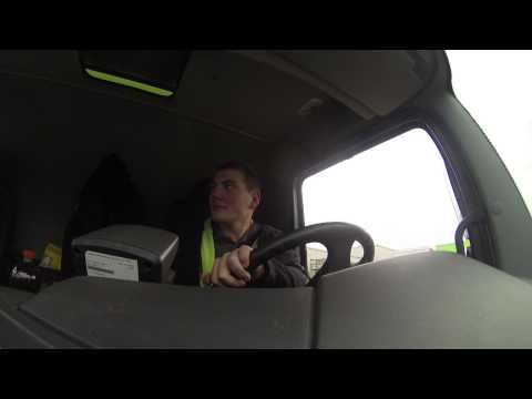 Trucker Benny (18) darf auf die großen Dinger | DASDING vor Ort