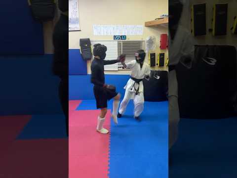 女子中学生もMＭAマススパーリング #武道塾 #空手