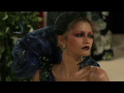 Met Gala co-host Zendaya poses for photographers | AFP