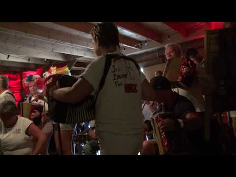 Løvås med venner - Klemet-Ola Ranseter 2017