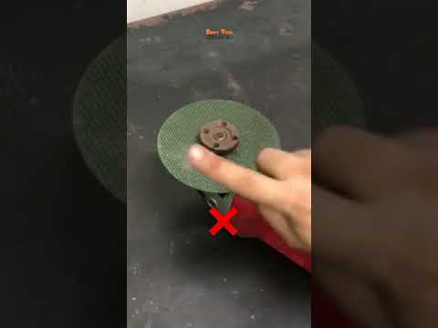 Right way of angle grinder cutting Disc #tool #anglegrinder #cutting #shorts