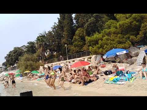 Kolo na plaži u Herceg Novom