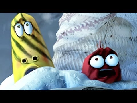 LARVA - SNOWBALL FIGHT | Christmas Cartoon | Cartoons | Comics | Larva 2017 | LARVA Official