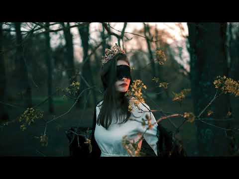 jonajosu - Queen Bee