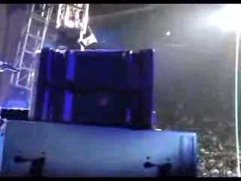 9000 screamers for Dj Rasta Root