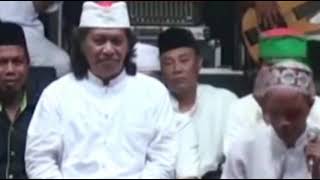 Download lagu Gus Roqi n Kyai Kanjeng :: Saat Mbah Nun menangis meresapi :: Kyai kanjeng #shalawat mp3