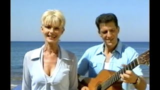 Download lagu Saskia & Serge - Pilsje In De Zon (Hitmix op Reis, 1999) mp3