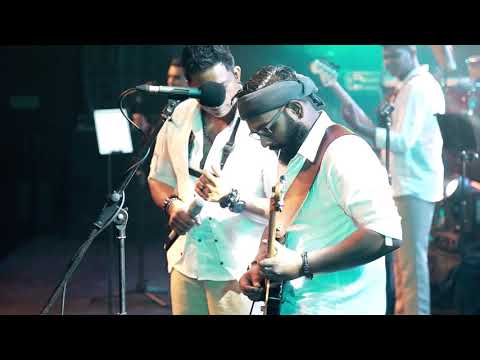 Maa baala kale - D MAJOR With Hector Dias