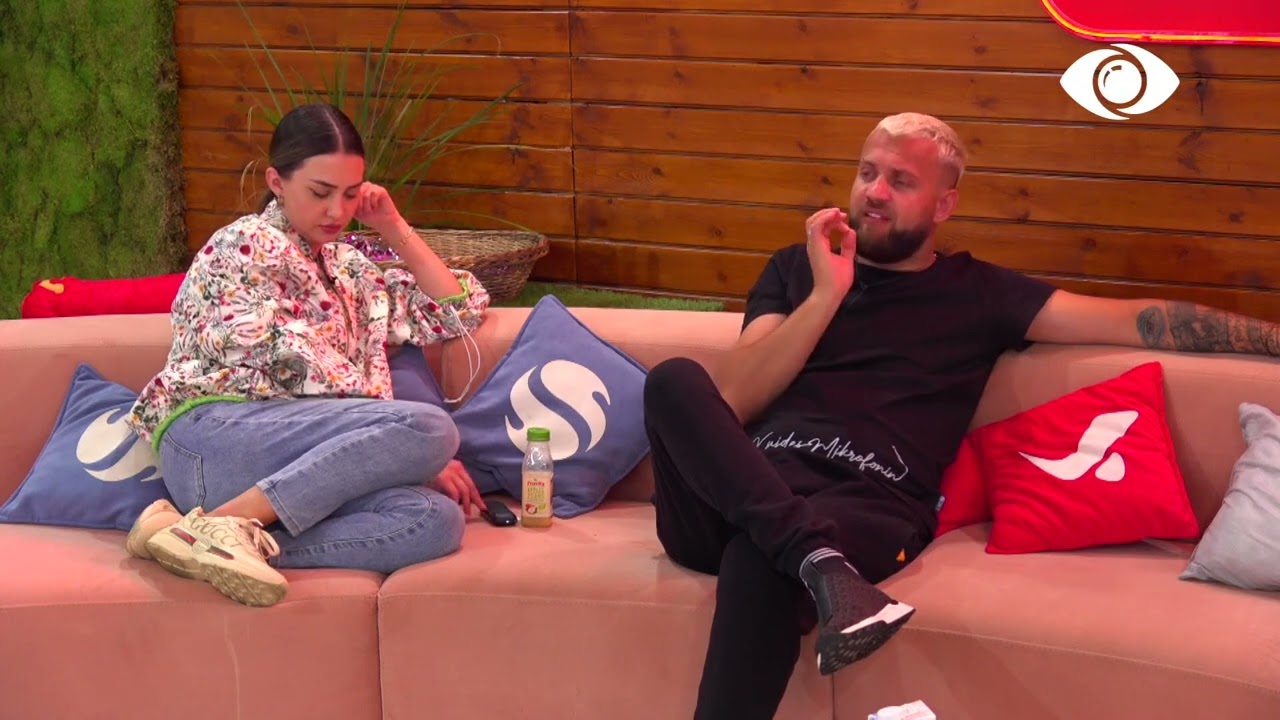 Do më ngelë në dorë mua/ Luizi për Efin