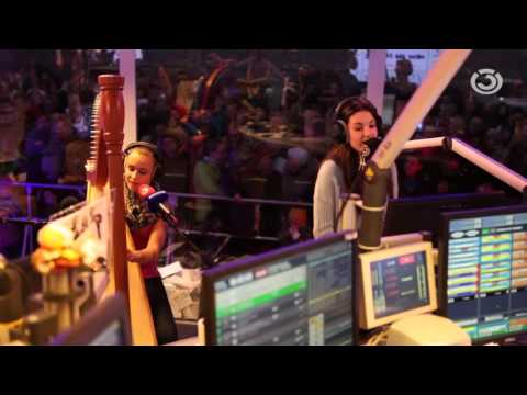 Harfonie live in der Ö3-Wunschhütte am Salzburger Kapitelplatz 2014