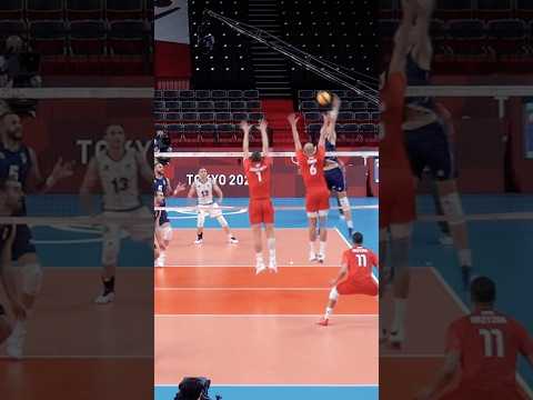 Master of moving in the BLOCK 👐#volleyball #shorts #beginners