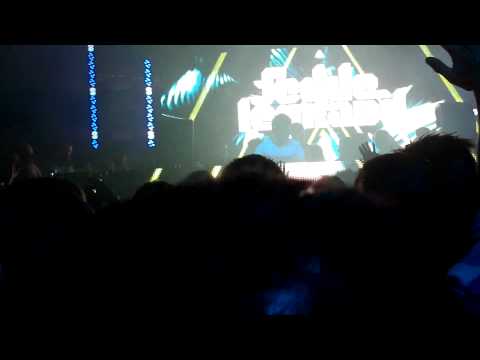 Fedde Le Grand - Get Ur Freak On (Chocolate Puma Bootleg) @ XS Las Vegas, 2 of 14, 09-26-2011 HD