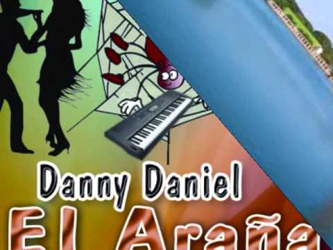 EL MANICERO EL ARAÑA DE LOS TECLADOS .wmv