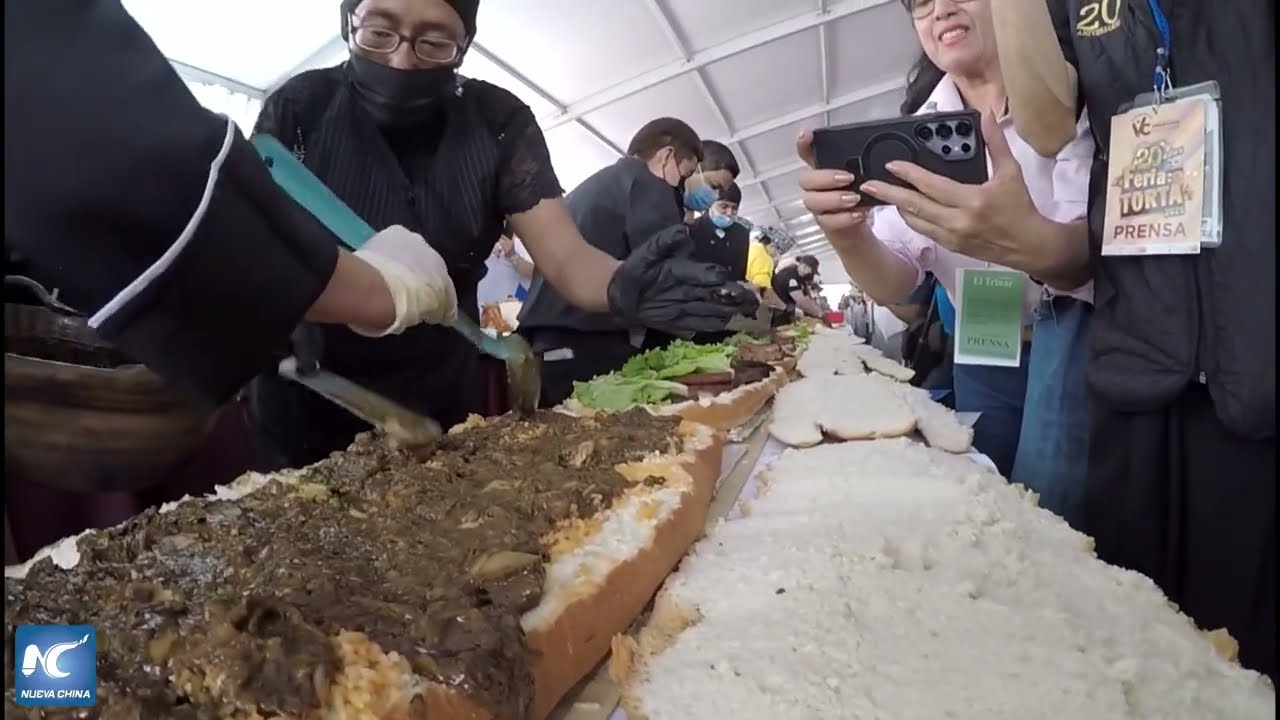 Se rompe la marca de la torta más grande del mundo en Feria de la Torta, en CDMX