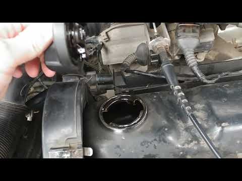 Volkswagen Vento 1.8 (2)