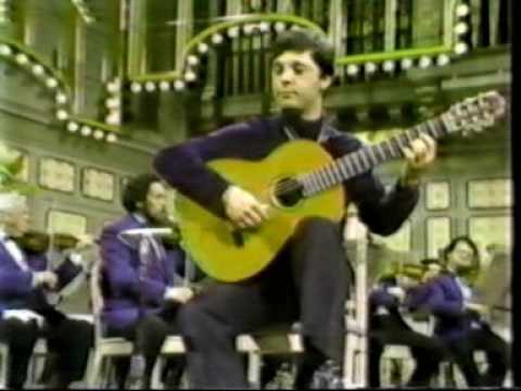 Rare Guitar Video: Angel Romeros plays Vivaldi RV93 3rd Movement