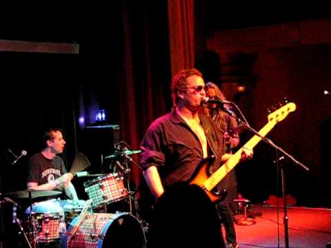Stung Police Tribute Band live - Don't Stand So Close to Me