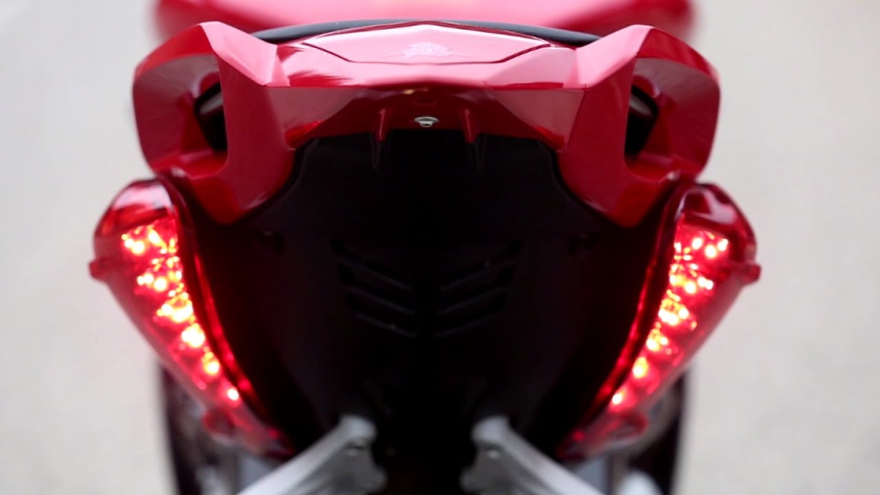 2014 MV Agusta Rivale 800 Full Review
