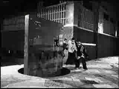 Chemical Brothers - Galvanize feat. Q-Tip