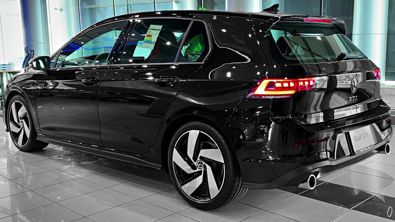 2026 Volkswagen Golf GTI - Sound, Interior and Exterior Details