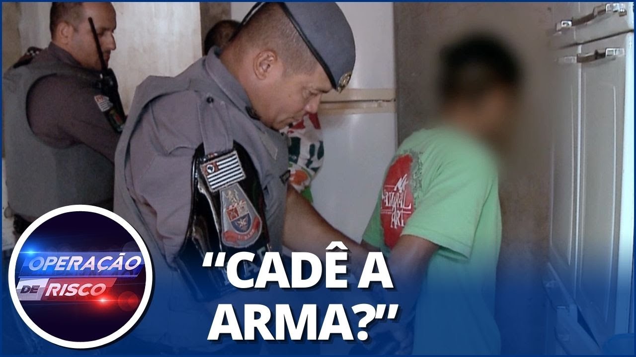 Após tiros na rua, PM faz vistoria em barraco e irmãos são presos