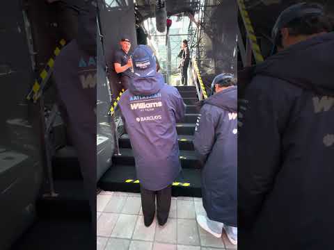 Watch: Williams Gives Albon the 'Wizard' Treatment