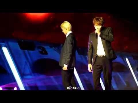 [FANCAM]141223  UNIQ(유니크) SOHU頒獎-Falling In Love(YIBO FOCUS)