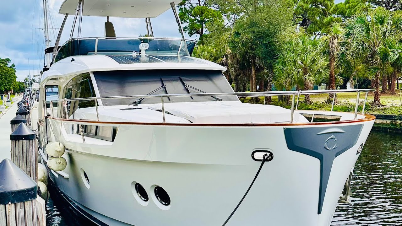 48 Greenline Yachts Fly 2022 Perfect for Great Loop