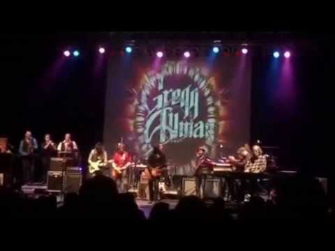 Gregg Allman Band and The Doobie Brothers - Southbound