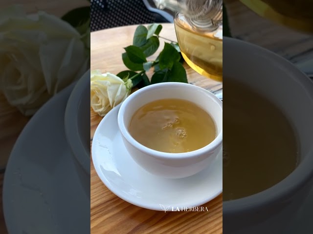 Vídeo relacionado con REPLANTEA Infusión de Hierba Luisa Ecológica 100g | Hojas Cortadas para Infusion | Té Digestivo y Relajante | Aroma Intenso a Limón | Aloysia Citriodora a Granel