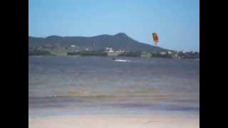 preview picture of video 'Kitesurf na lagoa de Ibiraquera'