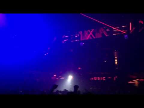 Marco Carola plays Marc Houle - Porch @ MUSIC ON Closing Ibiza 2016 - Day 1