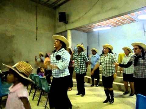 Quadrangular Vera Cruz.....B.H...M.G...30-06-2011 irmãs Alto vera cruz.