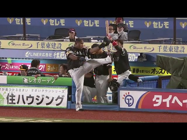 【2回表】さすがの破壊力!! ホークス・デスパイネの先制ホームラン!! 2020/9/25 M-H