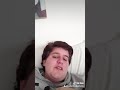 occhi nero che diventa blu