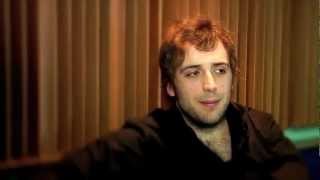 Raphael Gualazzi racconta l'album "Reality And Fantasy" (in Italiano)