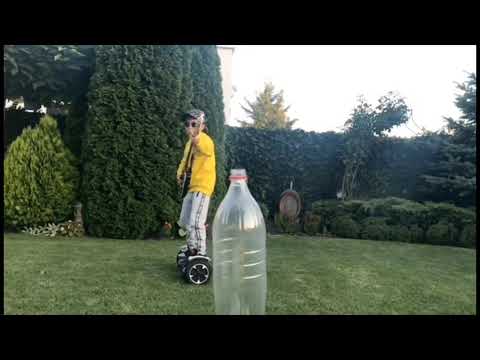 #BottleCapChallange by AronTheBassist