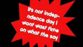 superchick - me against the world lyrics!!!!!!!!!!!!!!!!!!!!!!!!