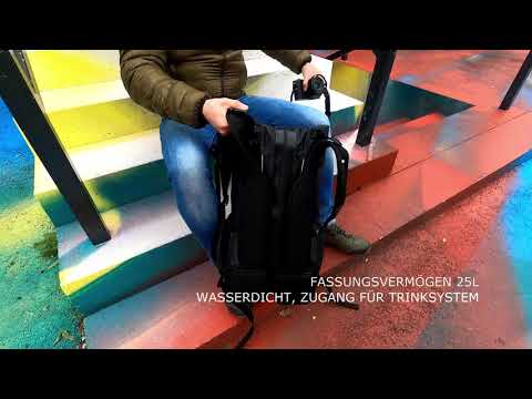 MIT DEM ORTLIEB ATRACK IN BERLIN