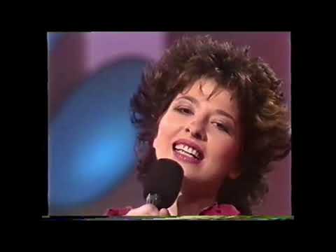 9 Daniela Simons "Dis-moi tout" Concours Eurovision 1983