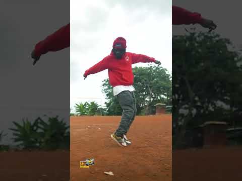 Brizzy Legz killed Okra Tom Dawidi - Ayekoo ft. Tinny