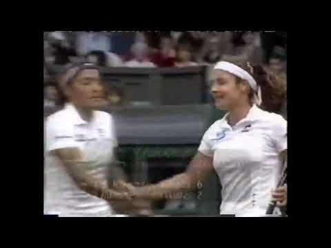 2002 SW19 Doubles F V&S Williams vs. Paola Suarez/Virginia Ruano Pascual Highlights