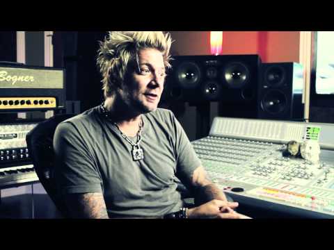 SIXX: A.M. - Meet James Michael