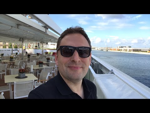 Auslaufen aus Antwerpen: Live von der A-Rosa Flora