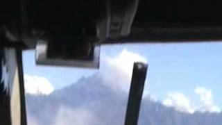 preview picture of video 'Flying in the Himalayas'