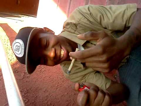 Juju & scoop blowin gramz