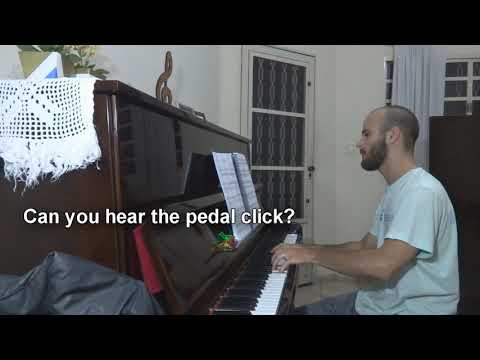 Examples on how to mic an upright piano using a single microphone