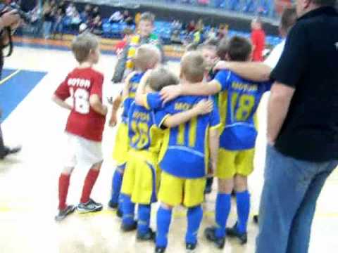 Radość Motorowców po finałowym meczu Motor - Widok Skierniewice