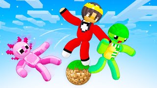 Surviving ONE CIRCLE BLOCK In Minecraft!